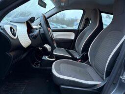 
										RENAULT TWINGO III 1.0 SCE 70CH ZEN EURO6 full									