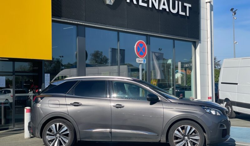 
								PEUGEOT 3008 HYBRID4 300CH GT E-EAT8 full									