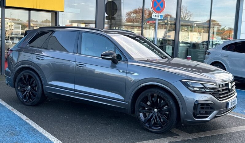 
								VOLKSWAGEN TOUAREG 3.0 TSI EHYBRID 462CH R 4MOTION BVA8 full									