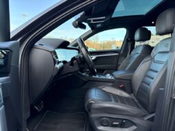 
										VOLKSWAGEN TOUAREG 3.0 TSI EHYBRID 462CH R 4MOTION BVA8 full									