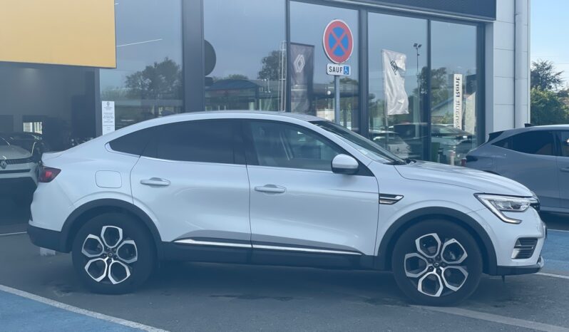 
								RENAULT ARKANA 1.3 TCE MILD HYBRID 140CH TECHNO EDC -22 full									