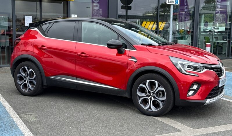 
								RENAULT CAPTUR II 1.6 E-TECH HYBRIDE 145CH TECHNO full									