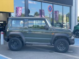 
										SUZUKI JIMNY 1.5 VVT PRIVILEGE full									