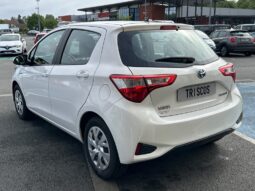
										TOYOTA YARIS 100H FRANCE 5P MY19 full									