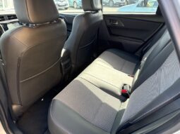 
										TOYOTA AURIS HSD 136H LOUNGE full									