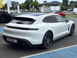 
										PORSCHE TAYCAN SPORT TURISMO (9J1) 476CH AVEC BATTERIE PERFORMANCE PLUS MY23 full									