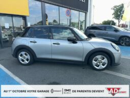 
										Mini Mini IV Cooper Essential 156ch DKG7 (F65) 5 PORTES full									