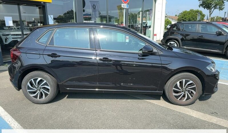 
								Volkswagen Polo VI 1.0 TSI 95 LIFE PLUS full									