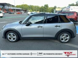 
										Mini Mini IV Cooper Essential 156ch DKG7 (F65) 5 PORTES full									