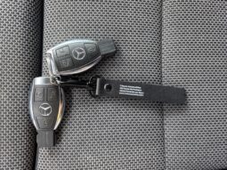 
										Mercedes Classe C coupe IV 200 BVA7 full									