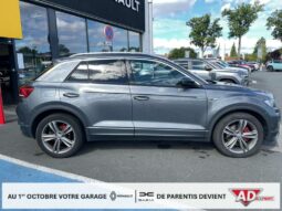 
										Volkswagen T-Roc 1.5 TSI 150 EVO R-LINE full									