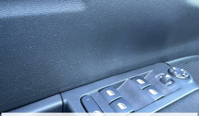 
								Citroën C3 AIRCR. 1.5 BlueHDi 110 Plus full									