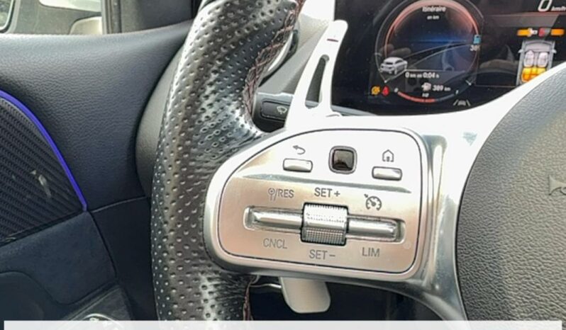 
								Mercedes Classe B 200 AMG Line 7G-DCT full									