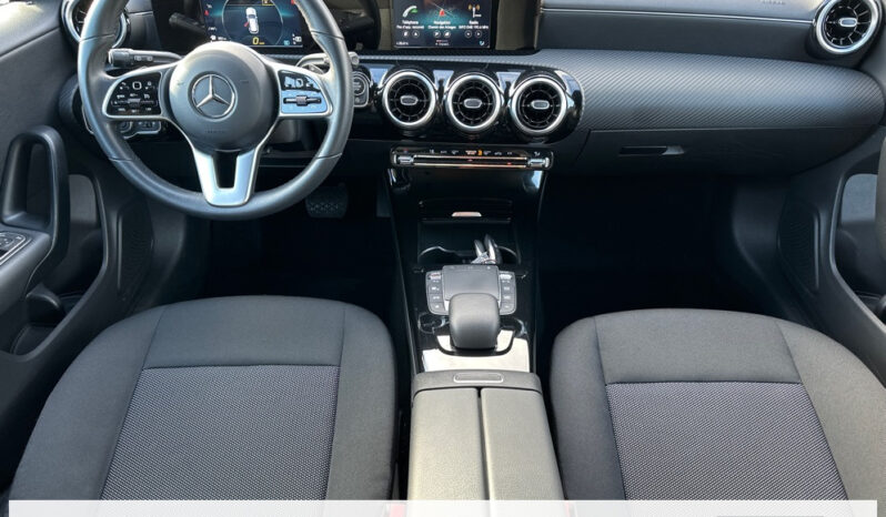 
								Mercedes CLA Shooting Brake II 180 d Progressive Line BA8 full									