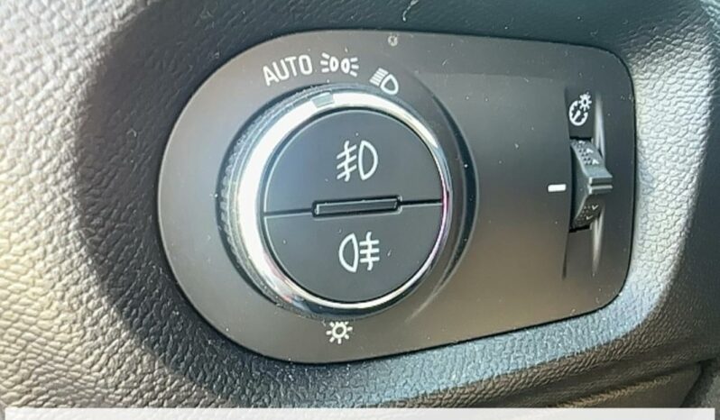 
								Opel Corsa VI Moteur électrique 136ch -E Elegance full									