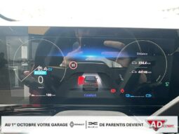 
										Renault Austral TECHNO E-TECH HYBRIDE 200 full									