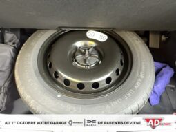 
										Renault Austral TECHNO E-TECH HYBRIDE 200 full									