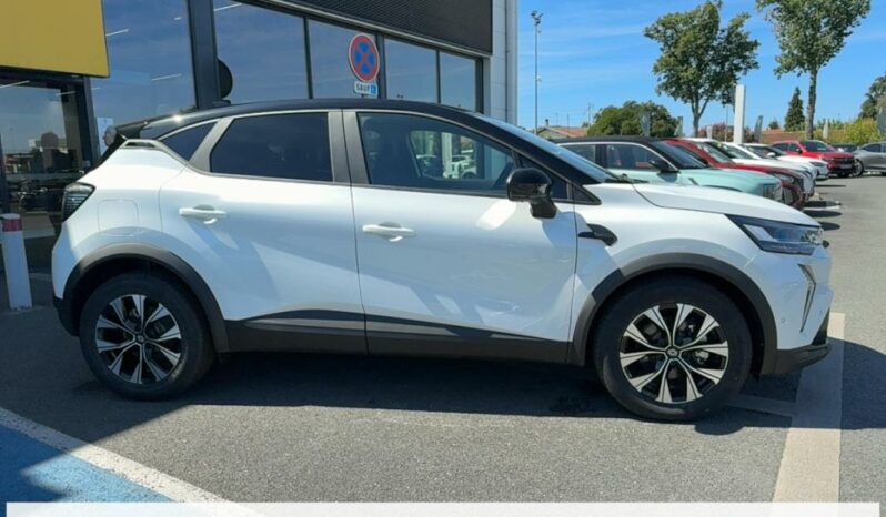 
								Renault Captur II evolution full hybrid E-Tech 160 ch – 26 full									