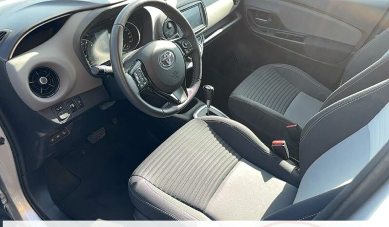 
								Toyota Yaris 110 VVT-i CVT France Connect (MY2019) 5 portes (janv. 2020) (co2 135) full									