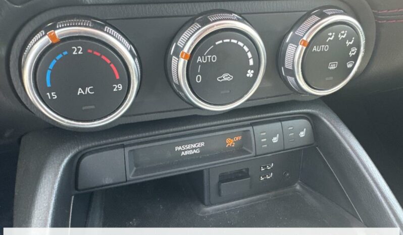 
								Mazda MX-5 IV 1.5 SKYACTIV-G Dynamique full									