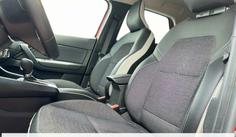 
								Renault Captur II techno E-Tech full hybrid 145 full									
