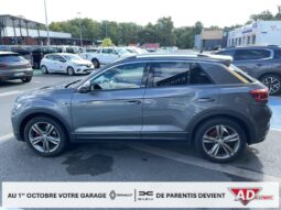 
										Volkswagen T-Roc 1.5 TSI 150 EVO R-LINE full									