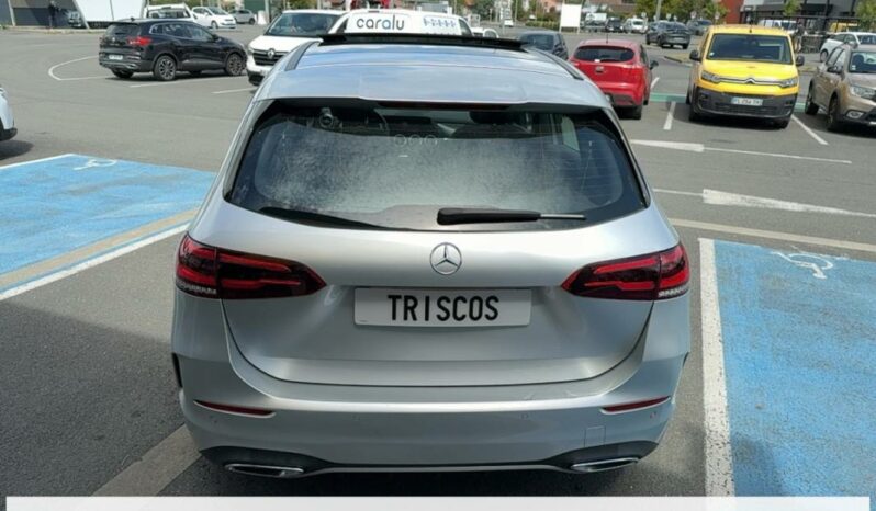 
								Mercedes Classe B 200 AMG Line 7G-DCT full									