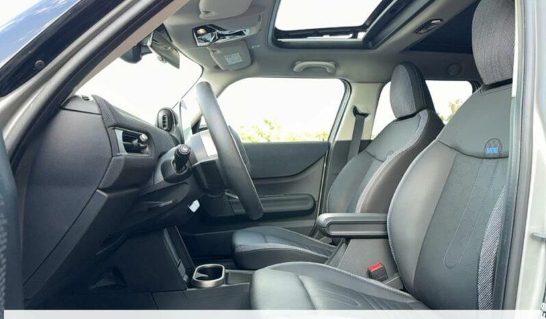 
								Mini Mini IV Cooper Essential 156ch DKG7 (F65) 5 PORTES full									