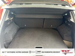 
										Renault Austral TECHNO E-TECH HYBRIDE 200 full									