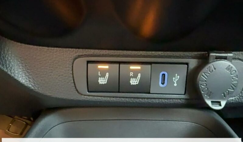 
								Toyota aygo x 1.0 VVT-i 72 Dynamic S-CVT full									