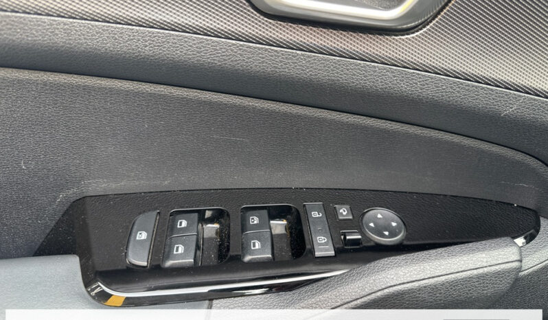 
								Kia Sportage V 1.6 T-GDI 150 MHEV IBVM6 ACTIVE full									
