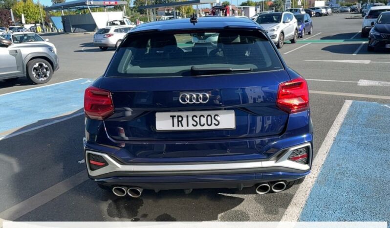
								Audi SQ2 50 TFSI 300 full									