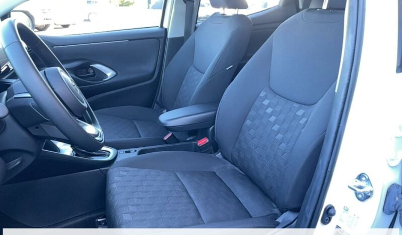 
								Toyota Yaris Hybride IV 116h Dynamic full									