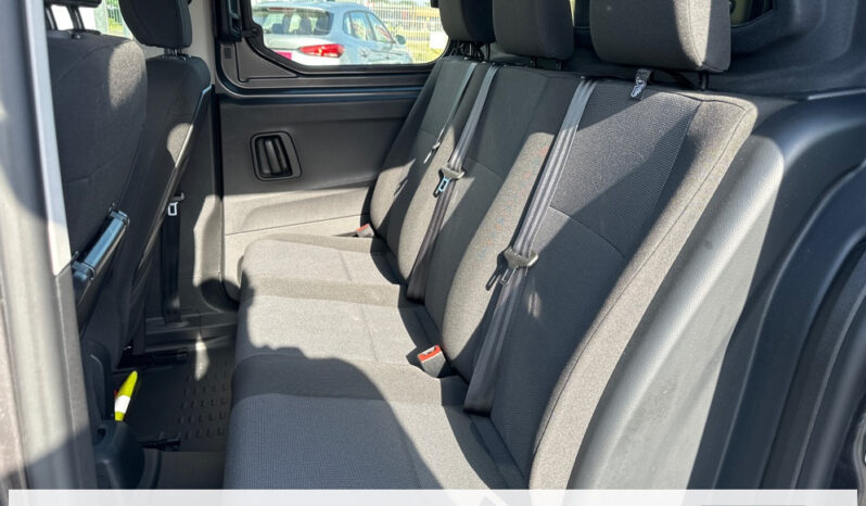 
								Opel Combo IV Taille XL 950kg BlueHDi 130 S&S EAT8 full									