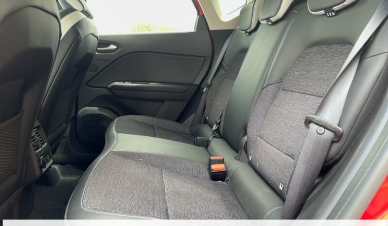 
								Renault Captur II techno E-Tech full hybrid 145 full									