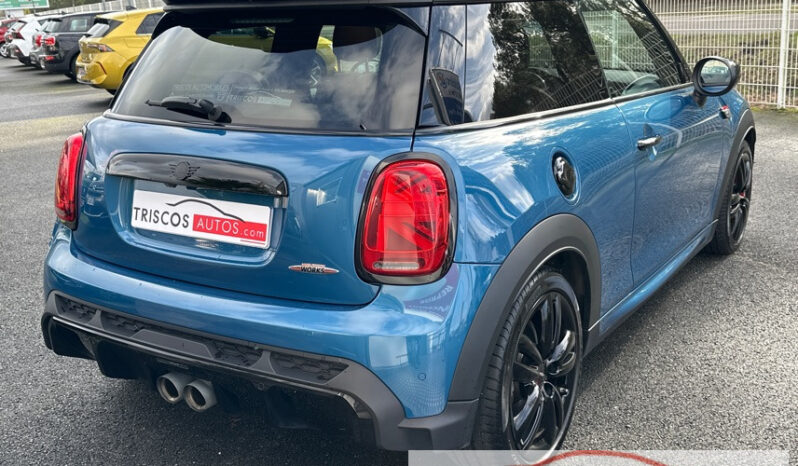 
								Mini Mini IV John Cooper Works Premium Plus 231 BVA8 full									